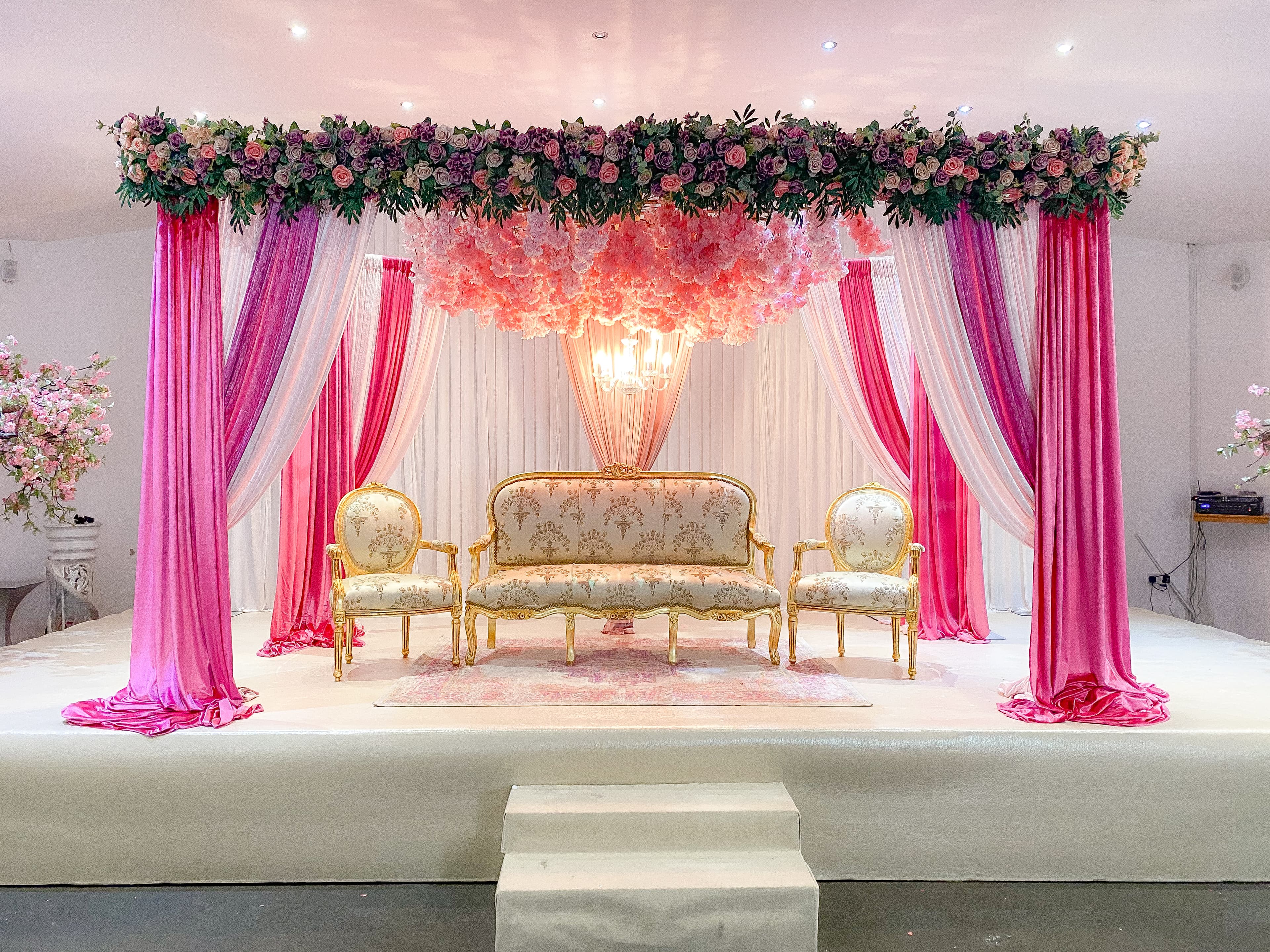 Mendhi floral arrangements London